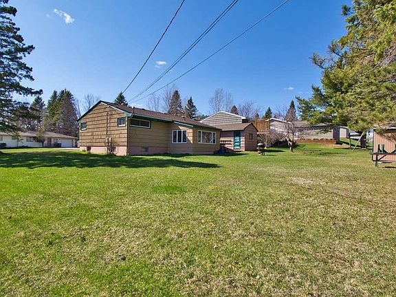 2nd image of 204 N Oak Bend Dr