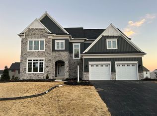 1044 Lititz Bend Dr, Lititz, PA 17543