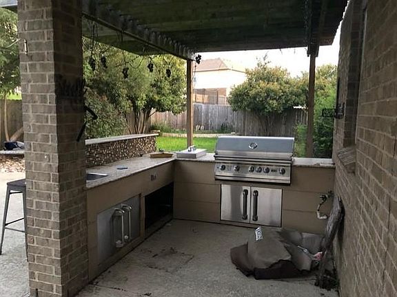 2nd image of 2603 Fala Dr