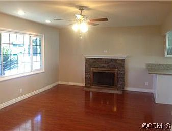 2nd image of 211 San Juan St