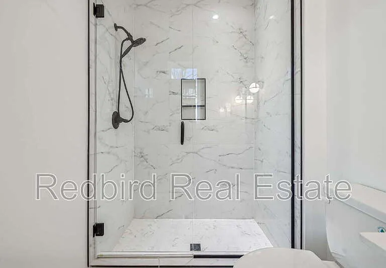 2050 McKinley St — Photo 18