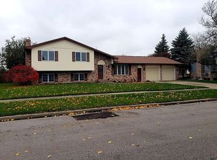 3301 Westway Dr, Bay City, MI 48706