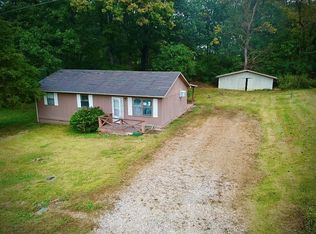 140 Dortch Ln, Paris, TN 38242