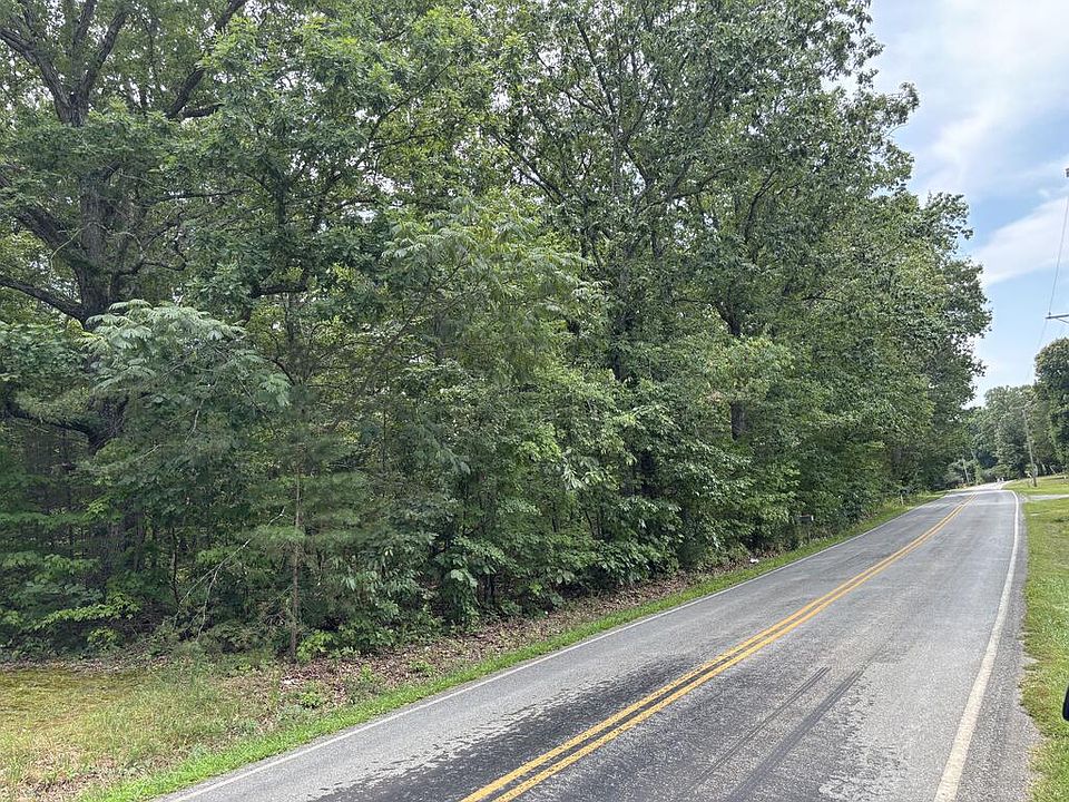 1st image of 240 Tabor Rd