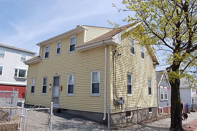 1st image of 650 Wickenden St #1