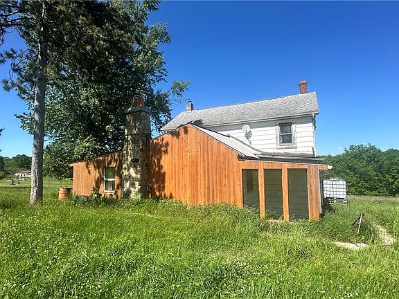 3rd image of 173 Nursery Rd