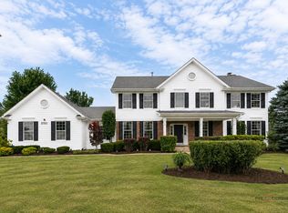 27517 E Savannah Trl, Lake Barrington, IL 60010