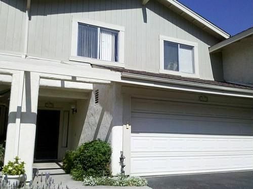 1st image of 2039 Village Ln