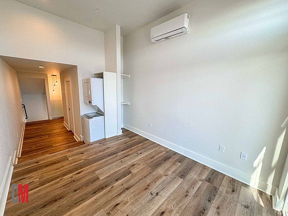 5th image of 3046-4 Nimitz Blvd