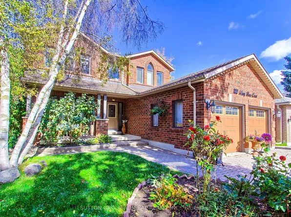 322 Harry Beer Ct, Newmarket, ON L3Y 8M2