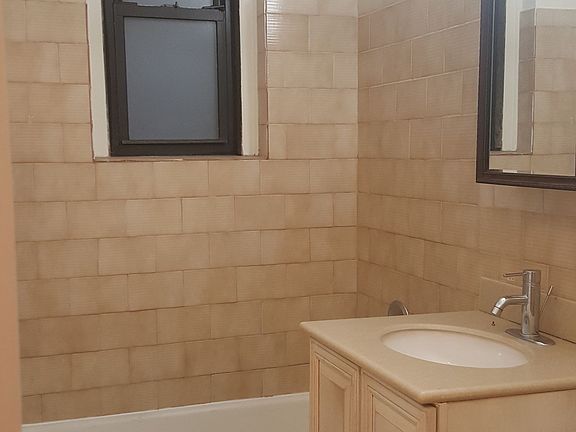 5th image of 64-33 99th St APT 4K