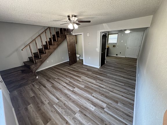 4th image of 305 W Pleasant Valley Rd #11650300