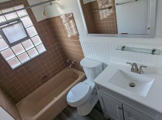 4505 N 84th St #3, Milwaukee, WI 53225