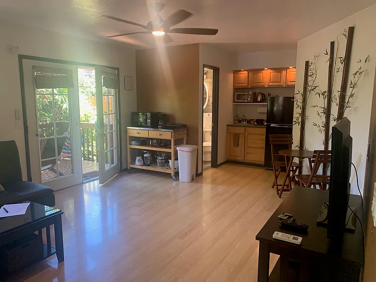1539 Halama St #B — Photo 3