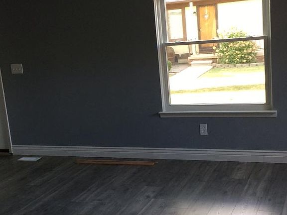 4th image of 27076 Winchester St #19