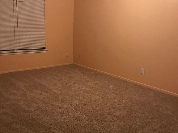 4th image of 12442 W Beaupre Point Dr
