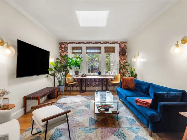 550 Centre St APT 15, Jamaica Plain, MA 02130