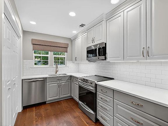 5th image of 2723 Tiergarten Ln