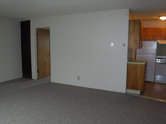 2nd image of 812 Kemp St APT 3