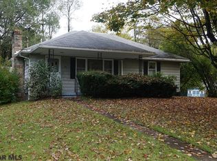 201 S Smith St, Port Matilda, PA 16870