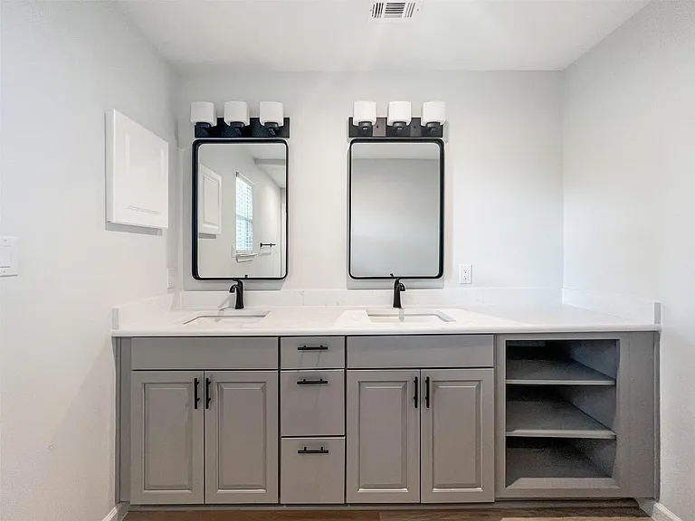 7736 Croftwood Dr — Photo 30
