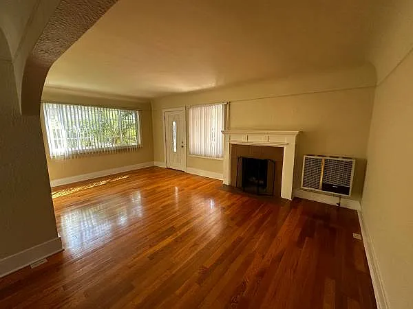 beautiful living room