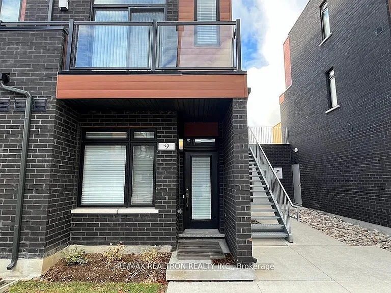 370 H Red Maple Rd #Townhouse 9 — Photo 34