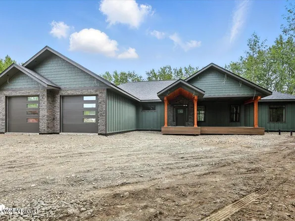 2551 N Earl Dr, Wasilla, AK 99654