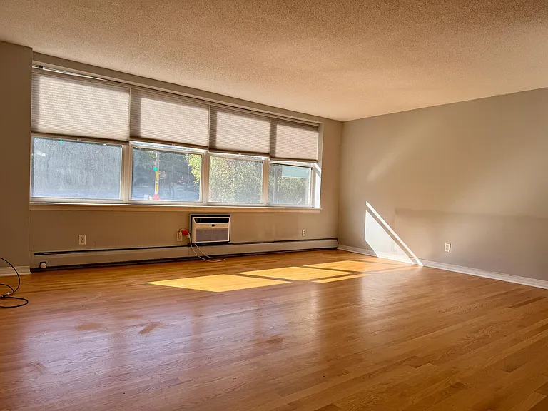 3150 Excelsior Blvd #211 — Photo 22