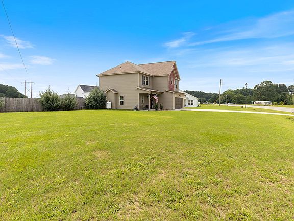 3rd image of 3126 Horseshoe Rd