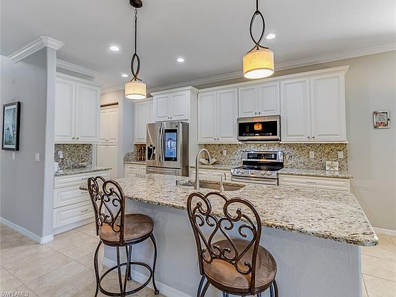 3rd image of 21647 Bella Terra BLVD