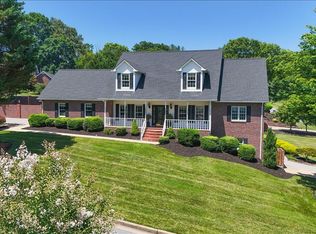 1 Emerald Ct, Johnson City, TN 37604