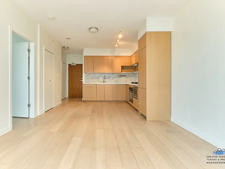 6588 Nelson Ave — Photo 9