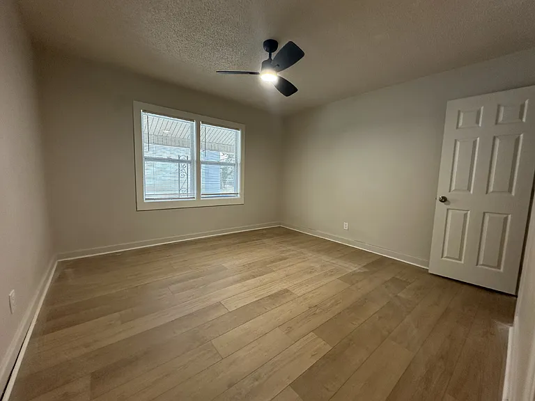 5109 Jacksboro Pike #F6 — Photo 12