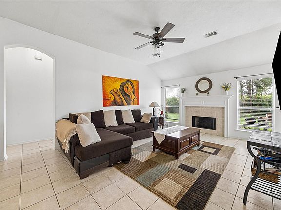 4th image of 18814 Deer Key Cir