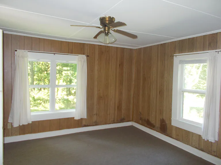 958 Hooper Station Rd — Photo 6