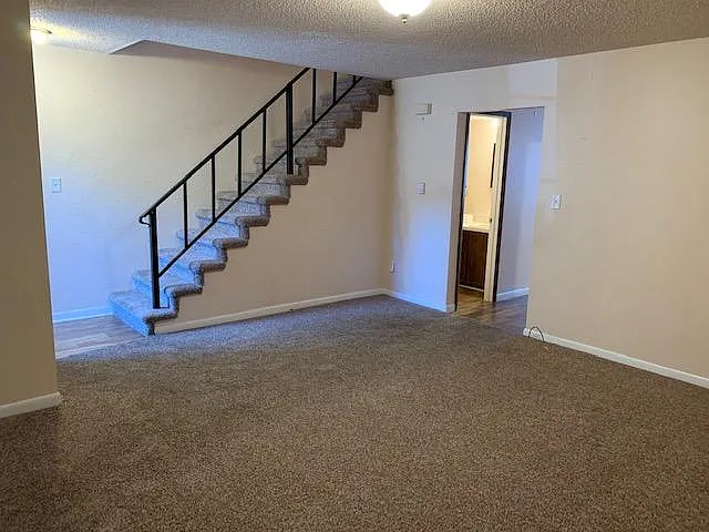 21 Birch Ct #2 — Photo 4