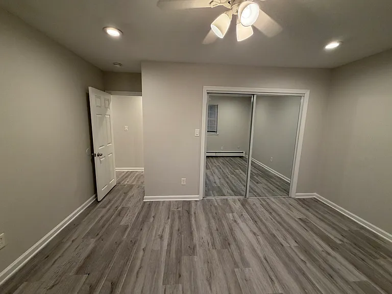 Bedroom #1