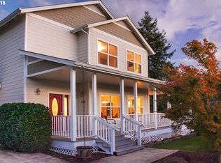 613 NE Cummins St, Roseburg, OR 97470