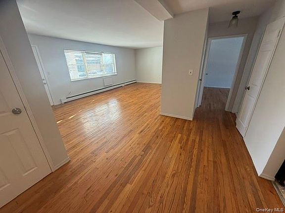 4th image of 54 Ralph Ave