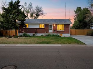 173 E Panama Dr, Centennial, CO 80121