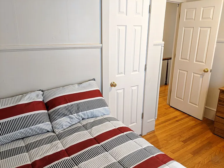 23-25 Maple Ave #1 — Photo 8