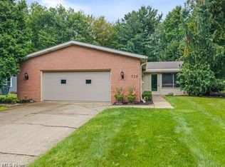 526 Wolf Ave, Wadsworth, OH 44281