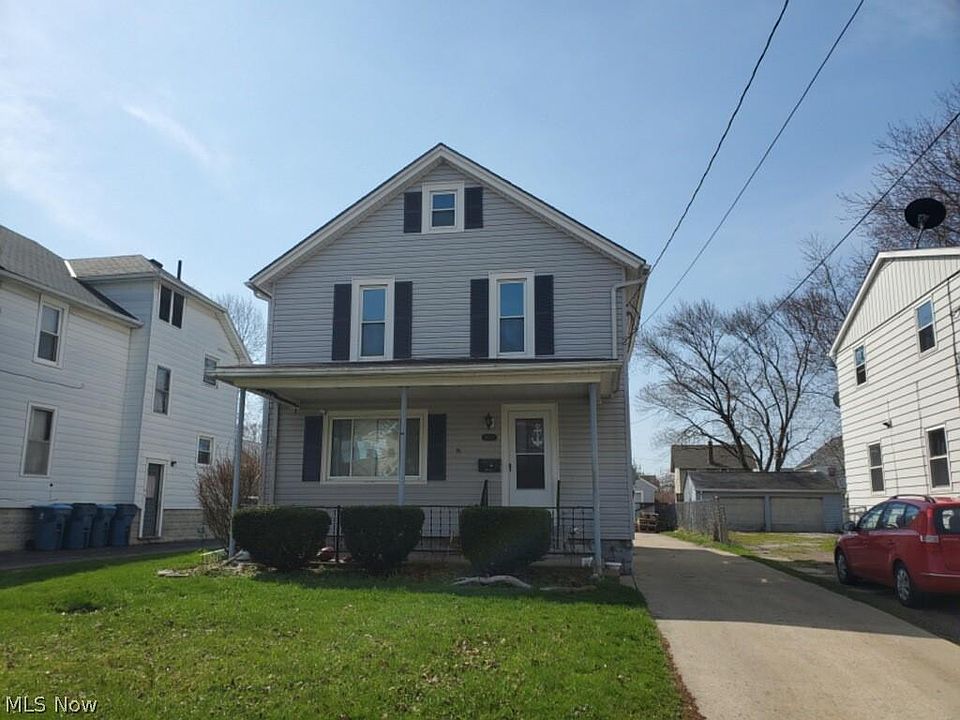 1st image of 1033 W 10th St