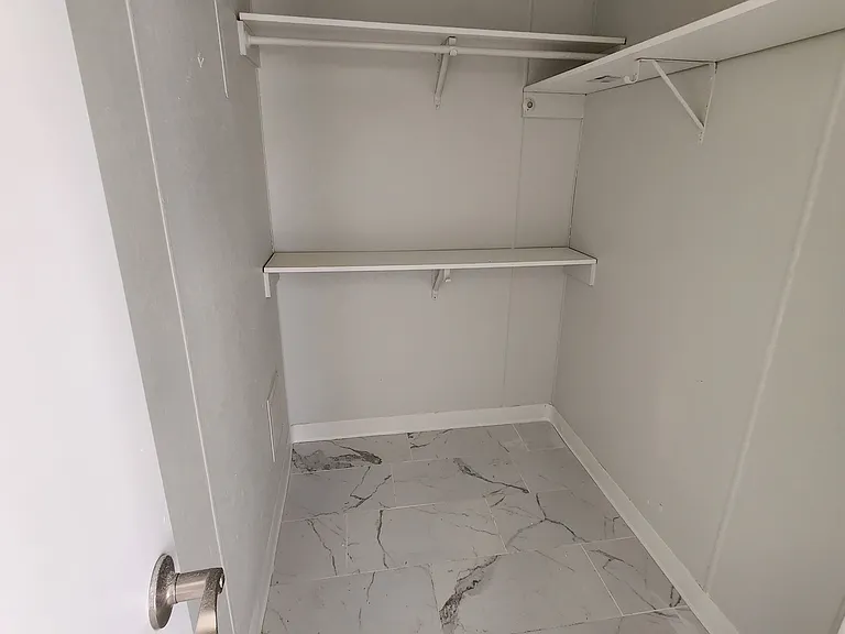 2029 Warwick Hills Dr — Photo 20