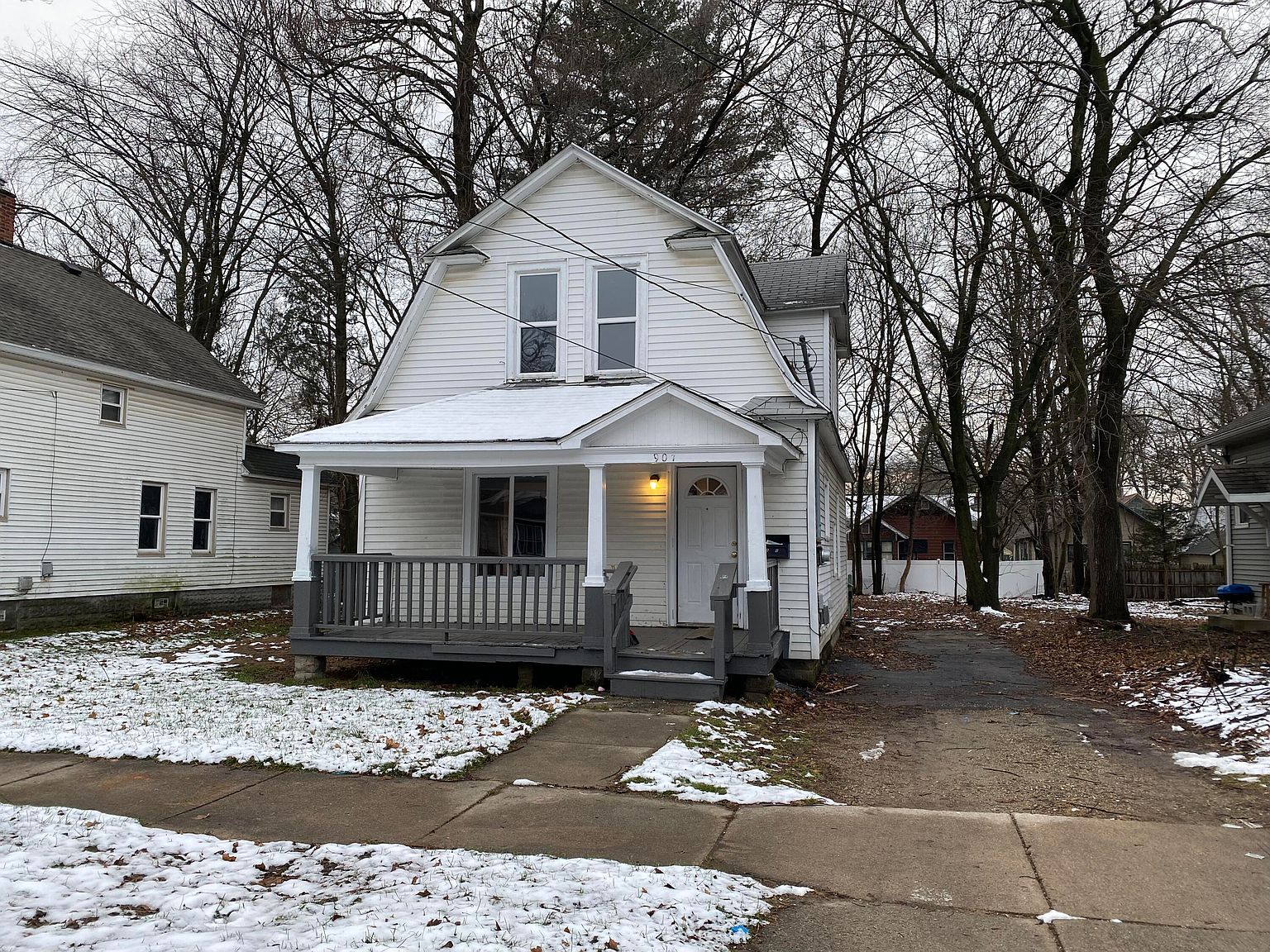 907 Trimble Ave, Kalamazoo, MI 49048 Zillow