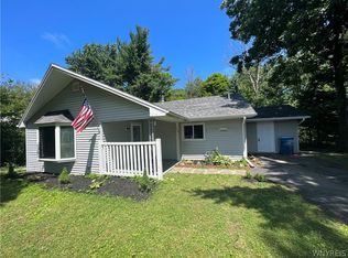 118 Summerdale Rd, Angola, NY 14006