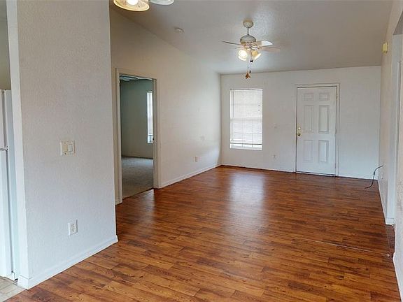 5th image of 2869 E Price Blvd