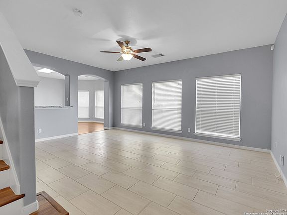 4th image of 13810 Griffin Ridge