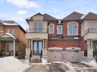 622 Sweetwater Cres, Newmarket, ON L3X 0H5